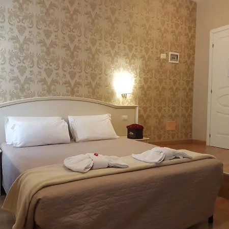 Domus Bocca Di Leone Roma