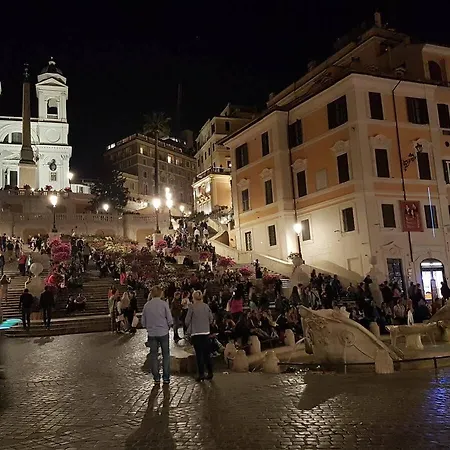Pensión Domus Bocca Di Leone Roma