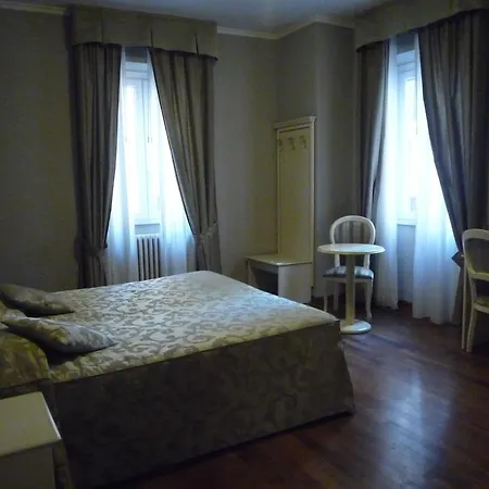 Guest house Domus Bocca Di Leone Rome