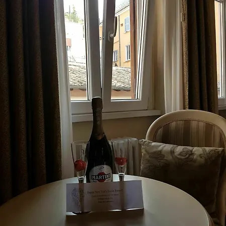 Domus Bocca Di Leone Guest house 3*