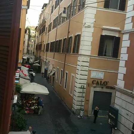 Domus Bocca Di Leone 3*