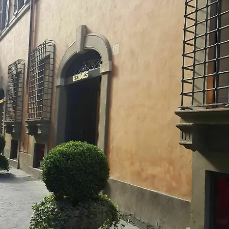 Domus Bocca Di Leone 3* Rome