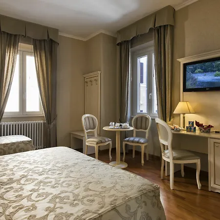 Domus Bocca Di Leone 3*